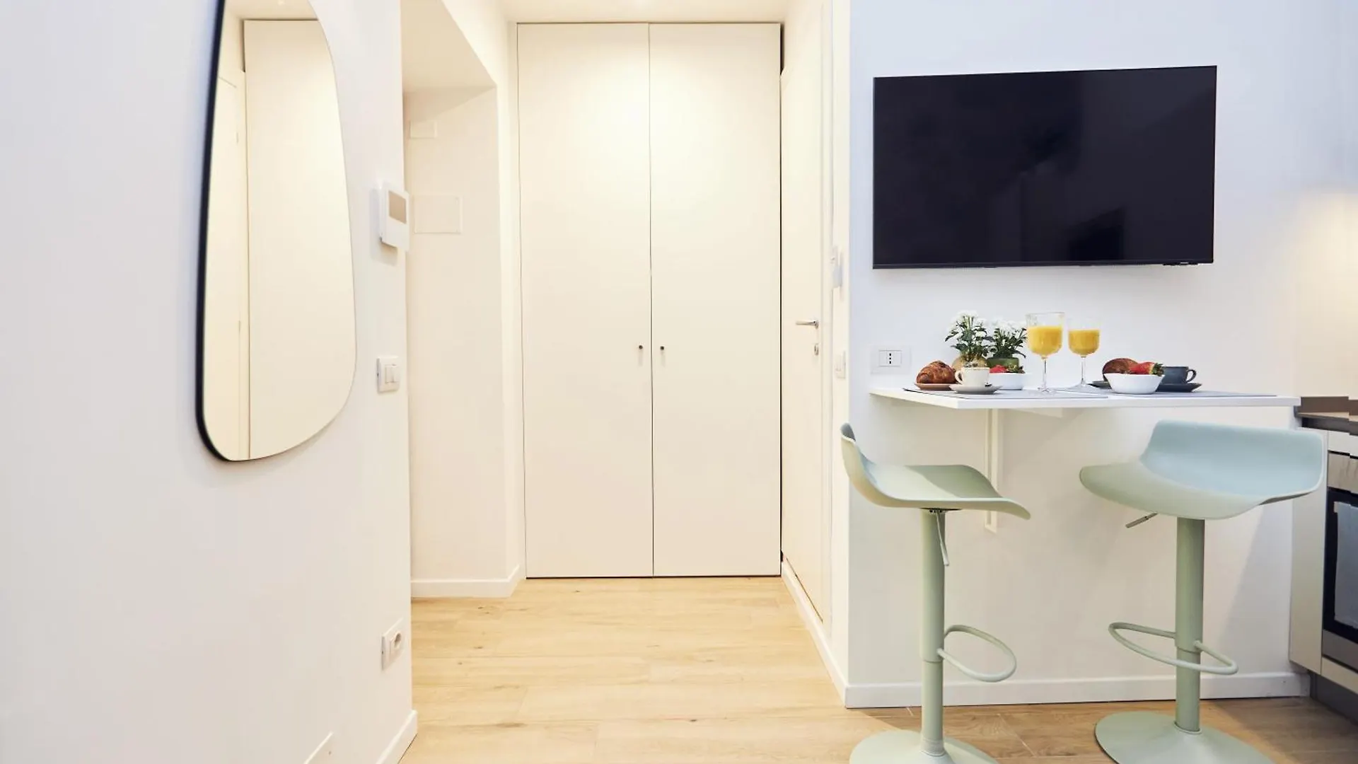 Apartment Suite Sanzio 14 - Vicino A Fiera Milano City E Stadio