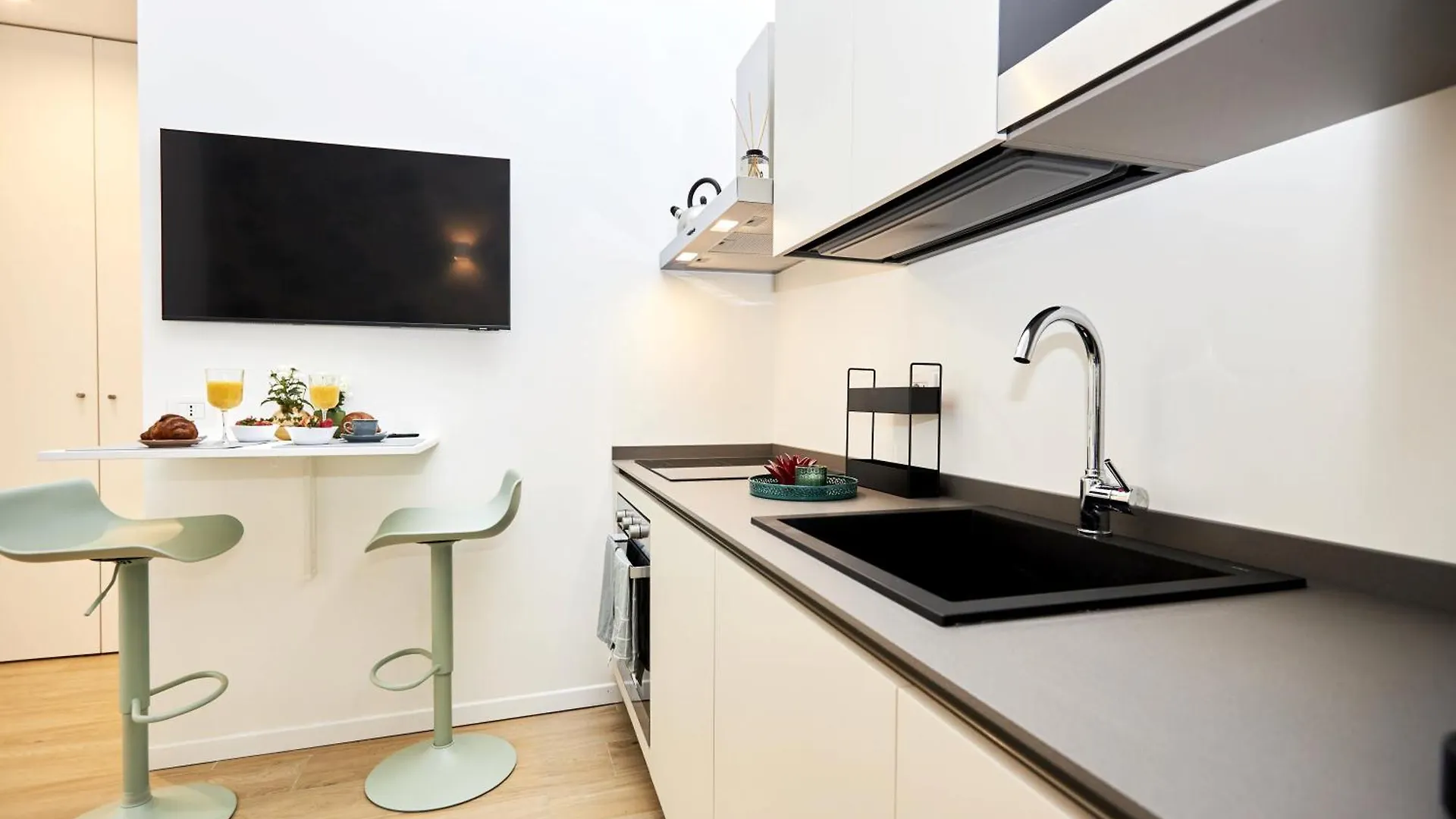 Suite Sanzio 14 - Vicino A Fiera Milano City E Stadio