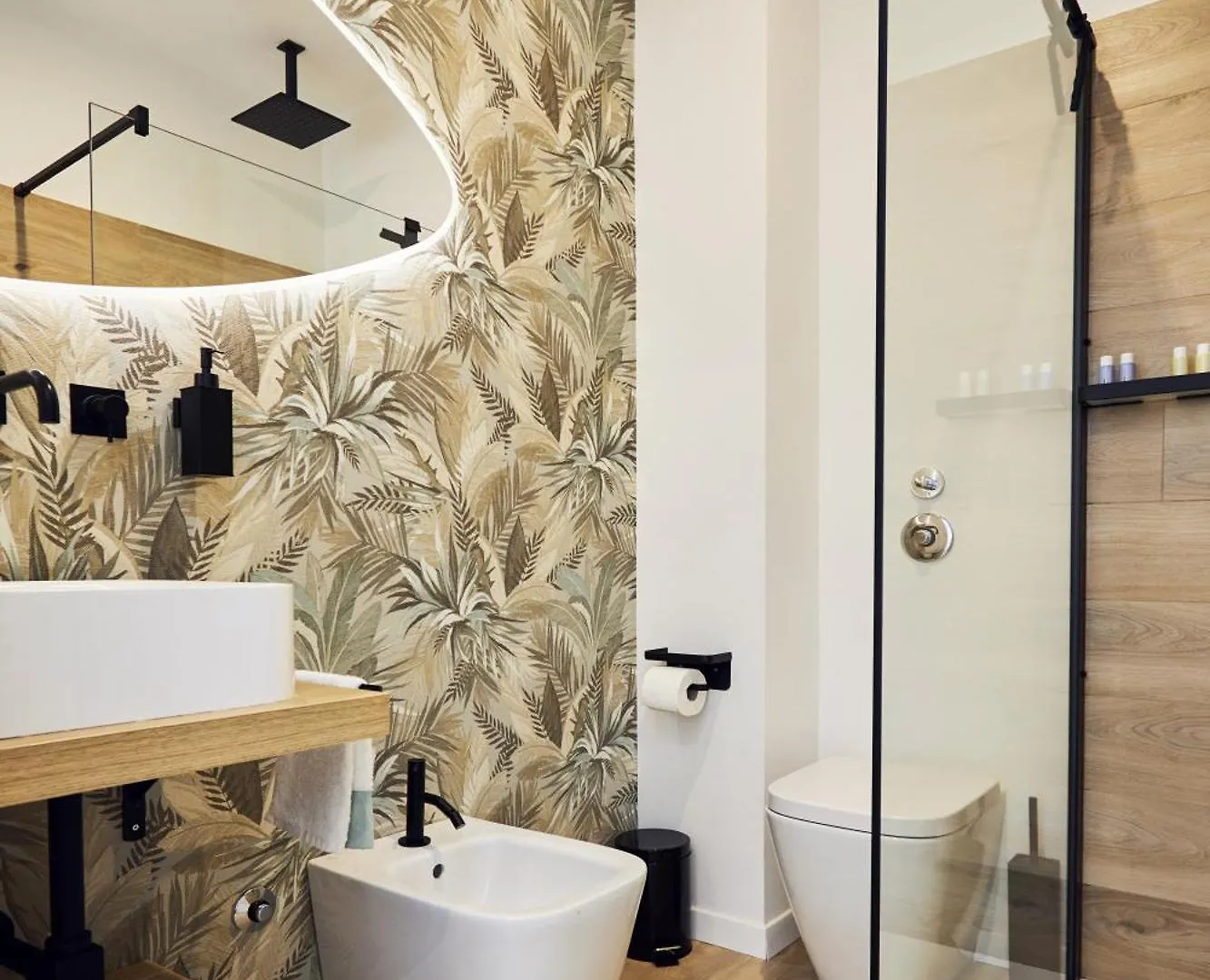 Suite Sanzio 14 - Vicino A Fiera Milano City E Stadio 0*, Milan